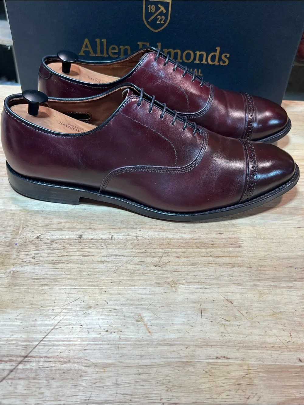 Allen Edmonds Fifth Avenue Men’s Burgundy Leather Cap Toe Oxfords Sz 10.5 3E